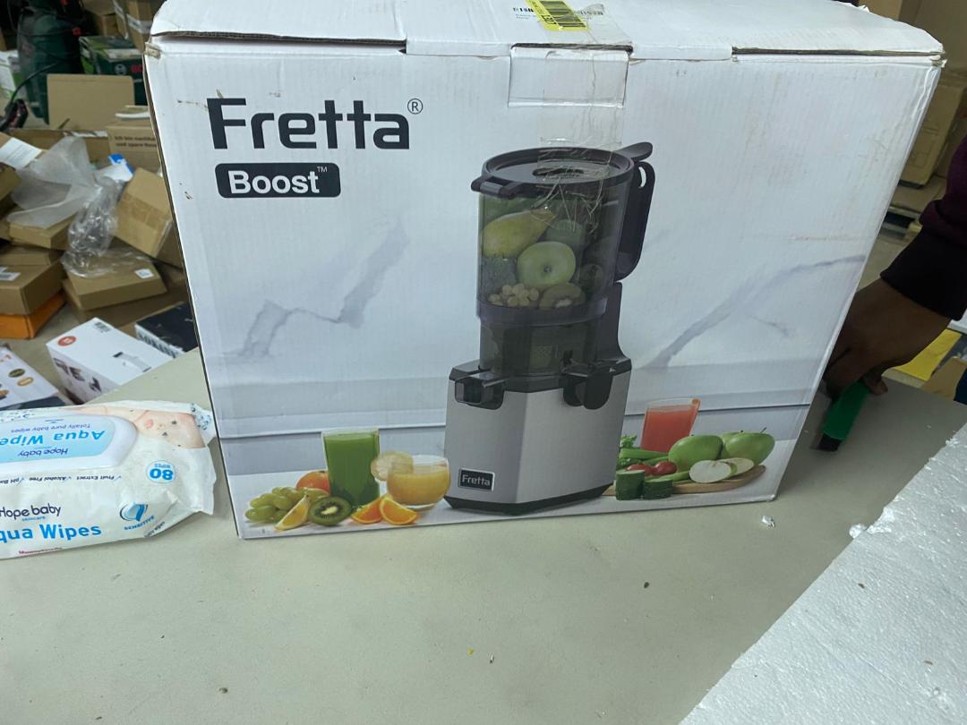 Fretta Cold Press Juicer,Juicer Machines Vegetable and Fruit,Masticating Juicer with 5.3'' Large Feed Chute fit Whole Fruits,BPA-Free, Reverse Function,Durable Stainless Steel Body,250W Quiet Motor - Image 10