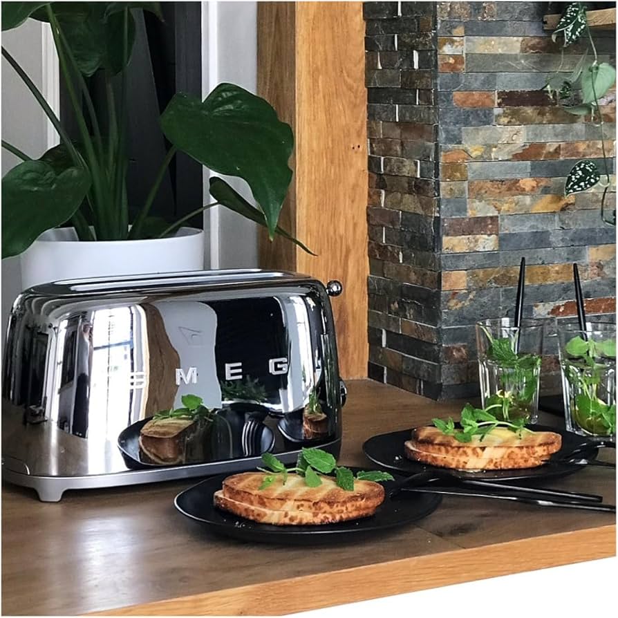 SMEG 2 Slice Toaster with 6 Presets and Defrost Function and Removable Crumb Tray TSF01SSUS, Stainless Steel - Image 7