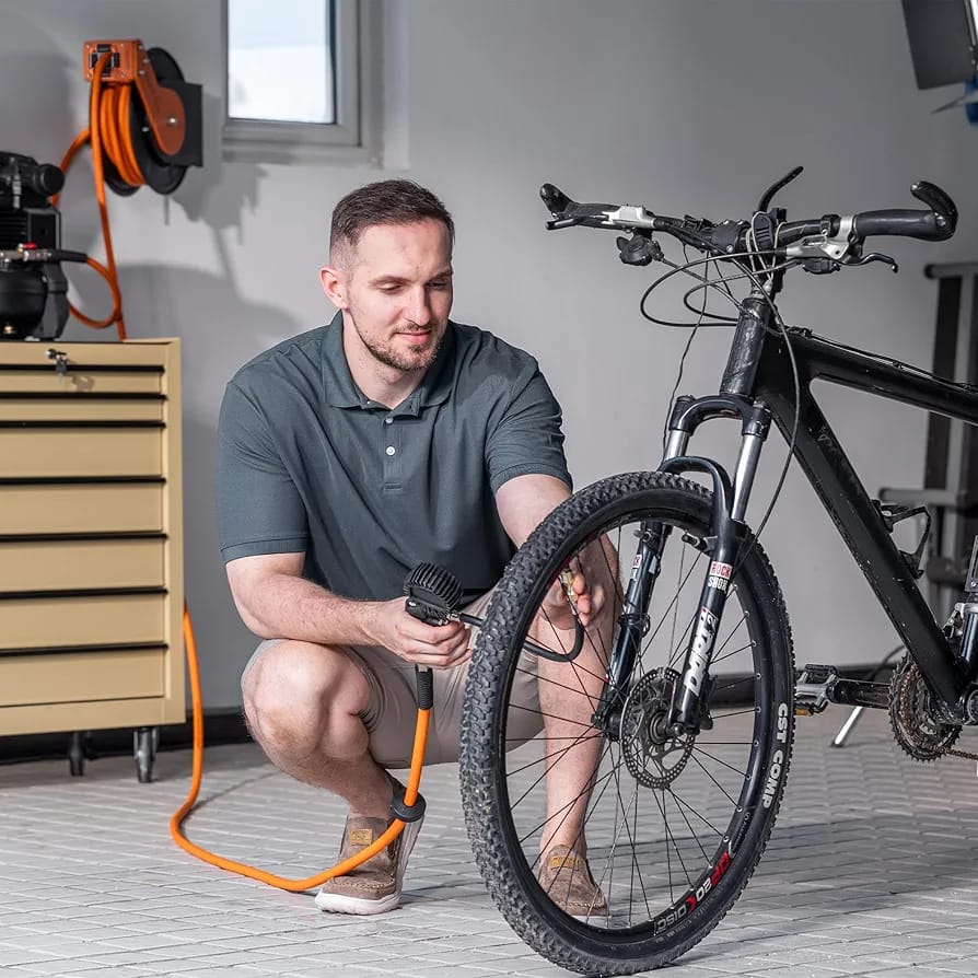 Giraffe Tools TA15BPLUS Retractable Air Hose Reel with Swivel Bracket 3/8" x 50 ft Hybrid Hose - Image 4