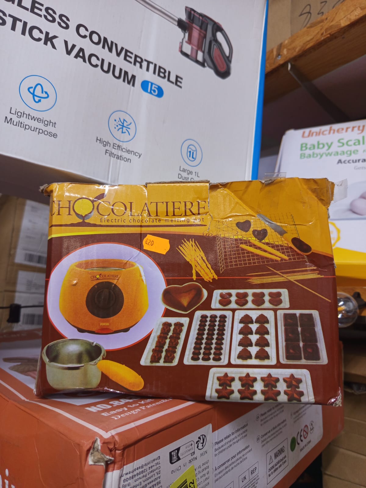 Chocolatiere electric chocolate melting pot kit. - Image 2