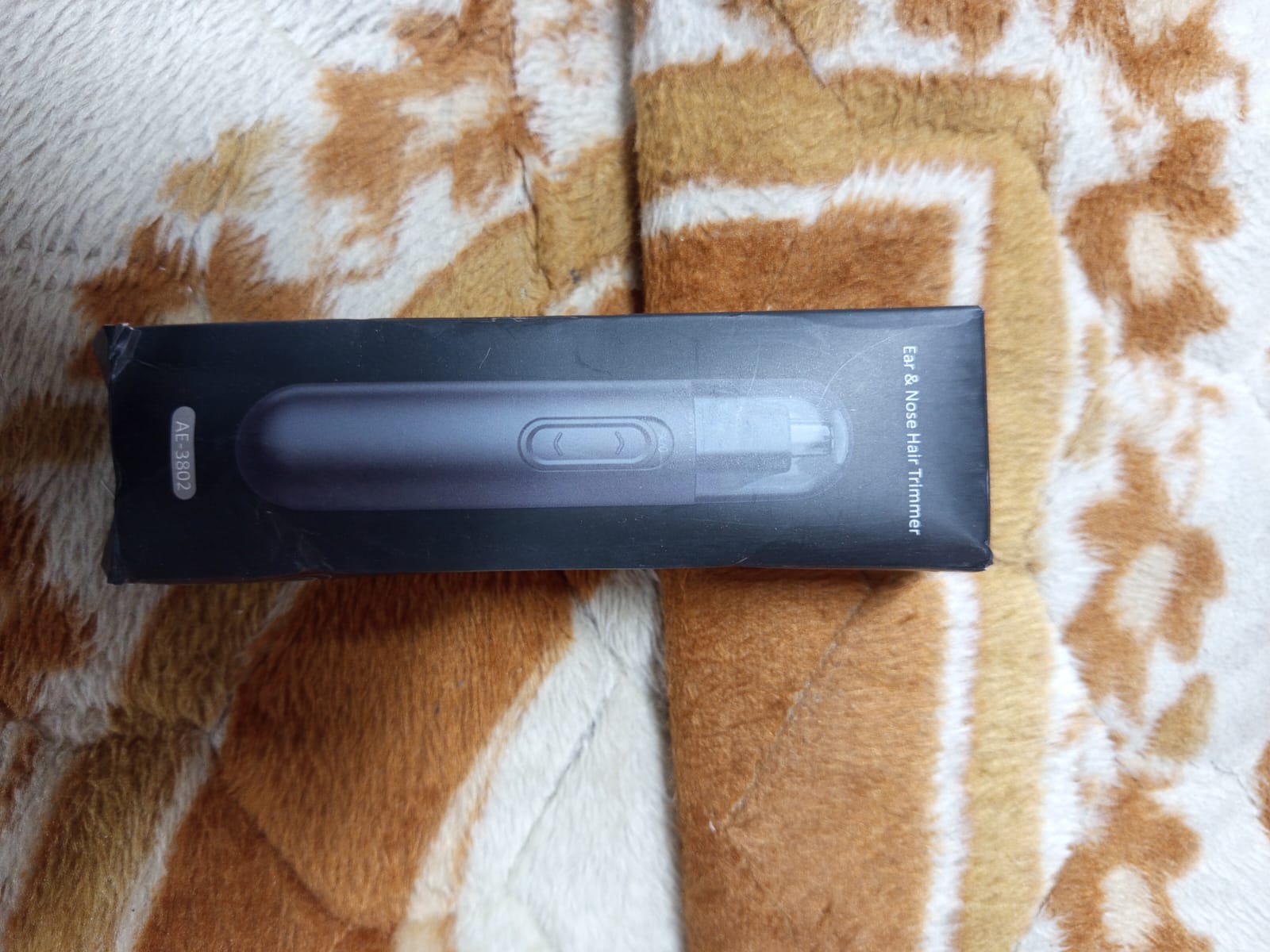 Rechargeable Nose Hair Trimmer for Men - Image 2