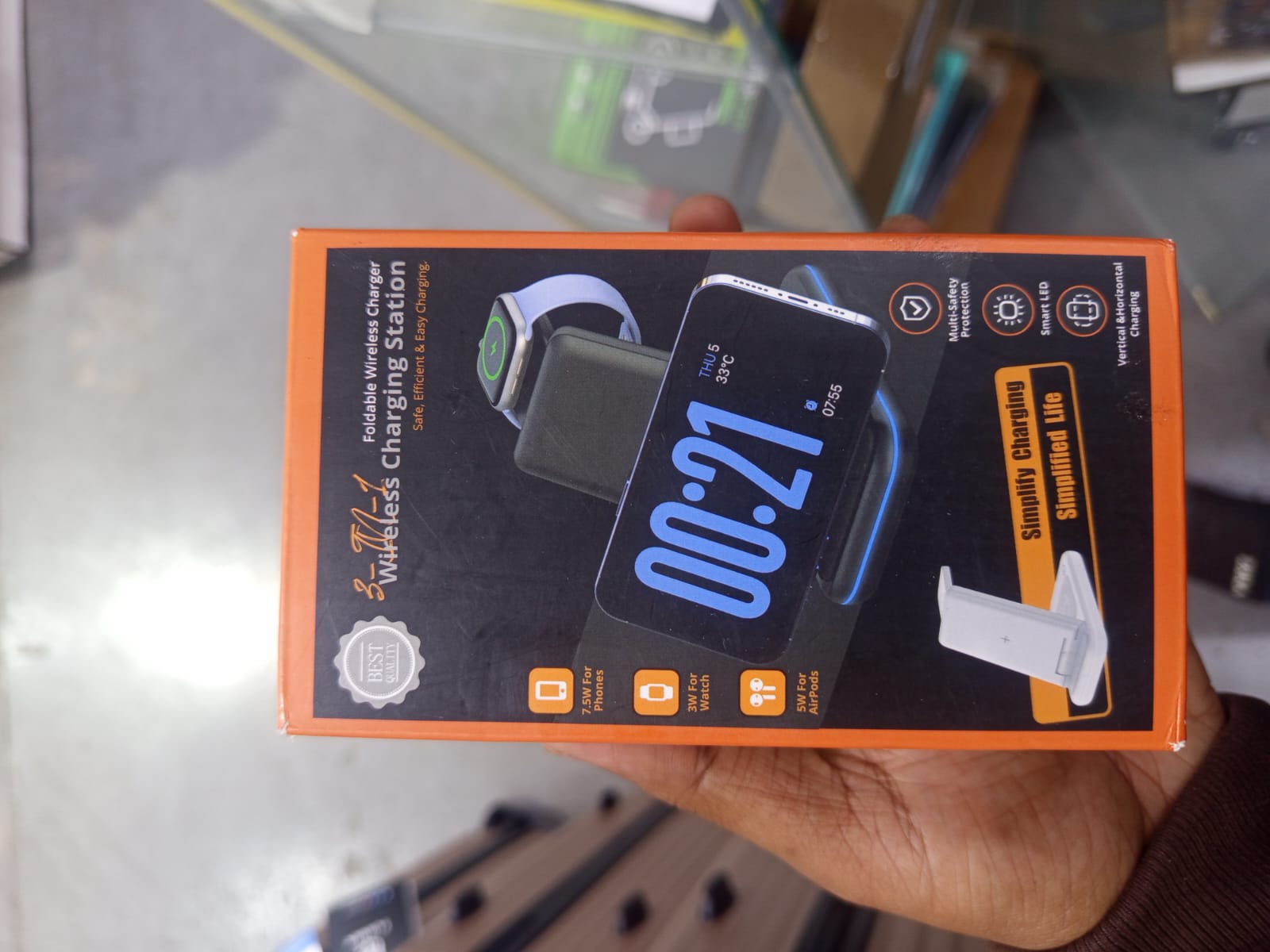 3 in 1 Foldable Wireless Charger, 15W Magnetic Charger Stand for iPhone & Samsung, Apple Watch & Galaxy Watch, AirPods & Galaxy Buds, Travel-Friendly, 25W PD Adapter Included - Image 2